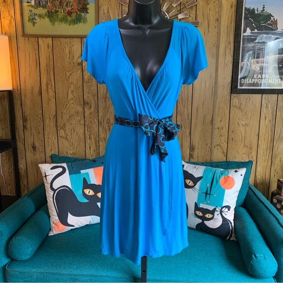 Banana Republic Retro Faux Wrap Dress - Picture 2 of 12